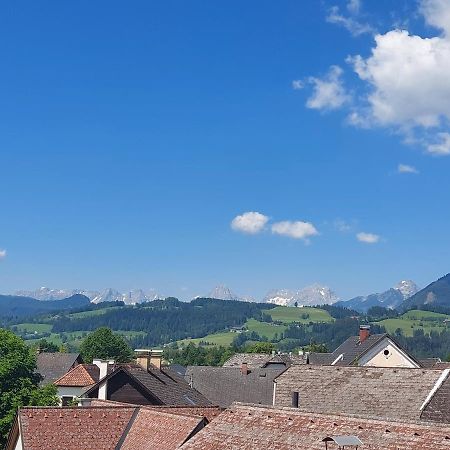 Haus Jezek Apartment Уиндишгарстен Екстериор снимка