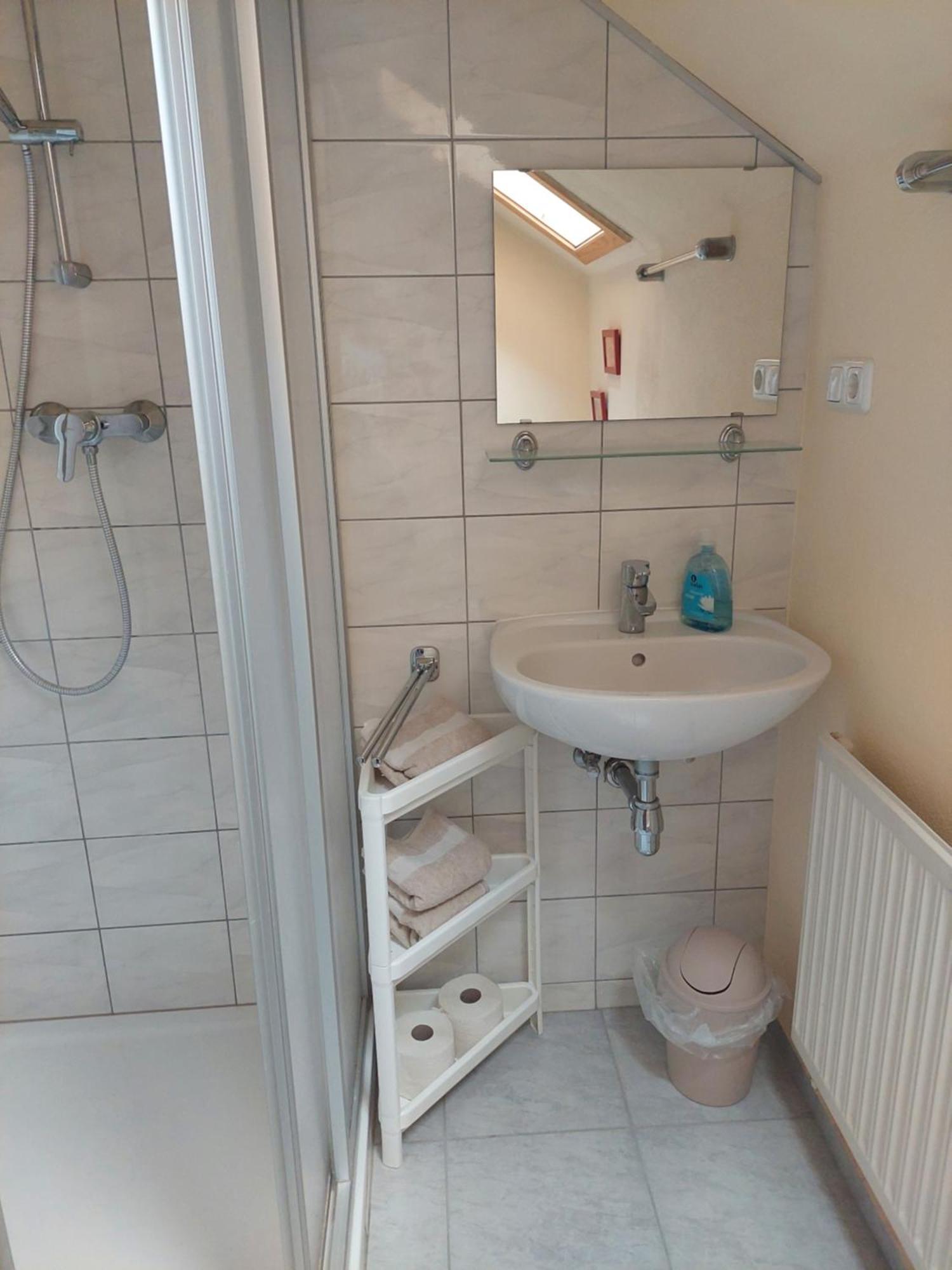 Haus Jezek Apartment Уиндишгарстен Екстериор снимка